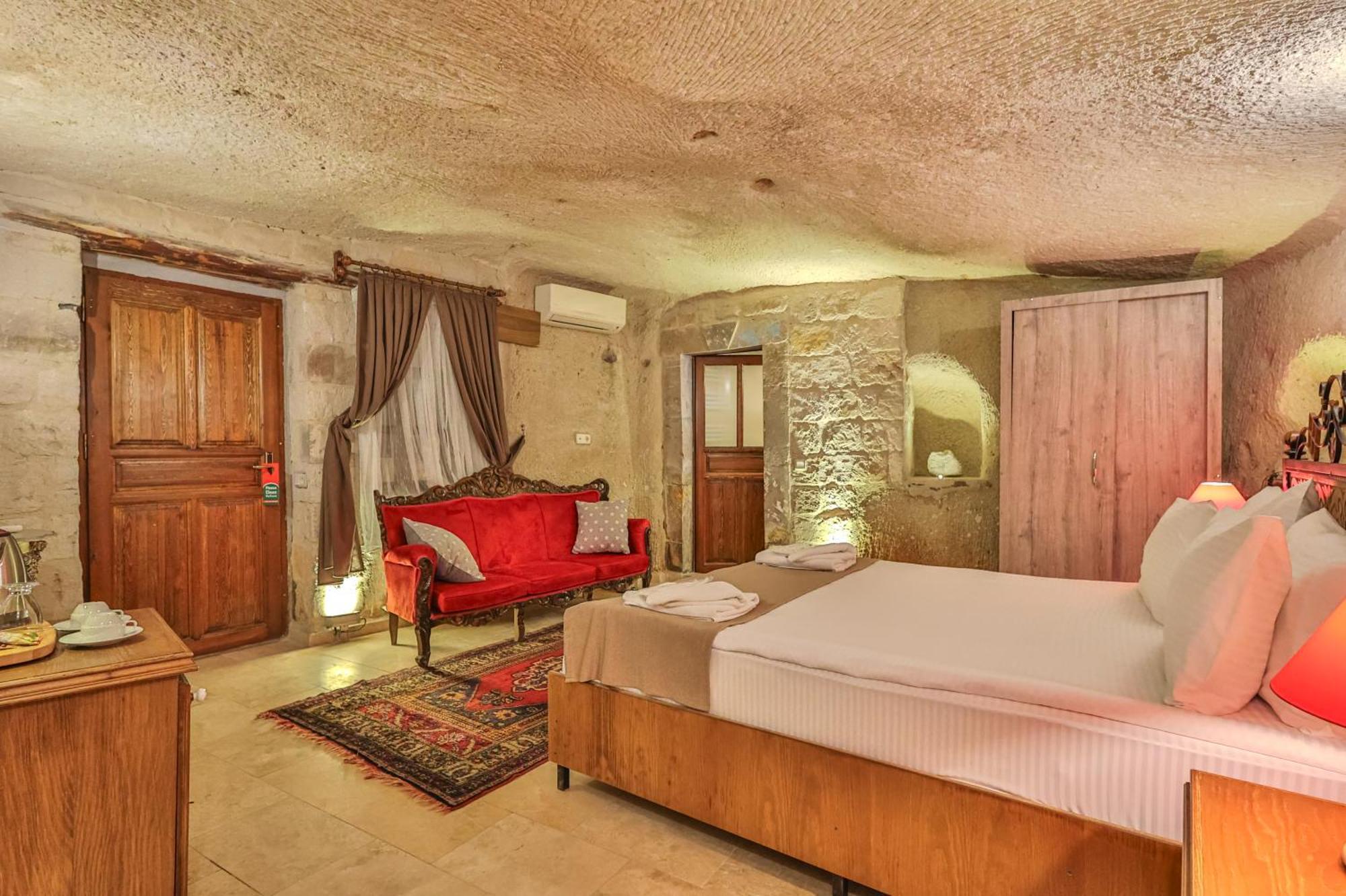 Bedrock Cave Hotel (Adults Only) Goreme Exterior photo