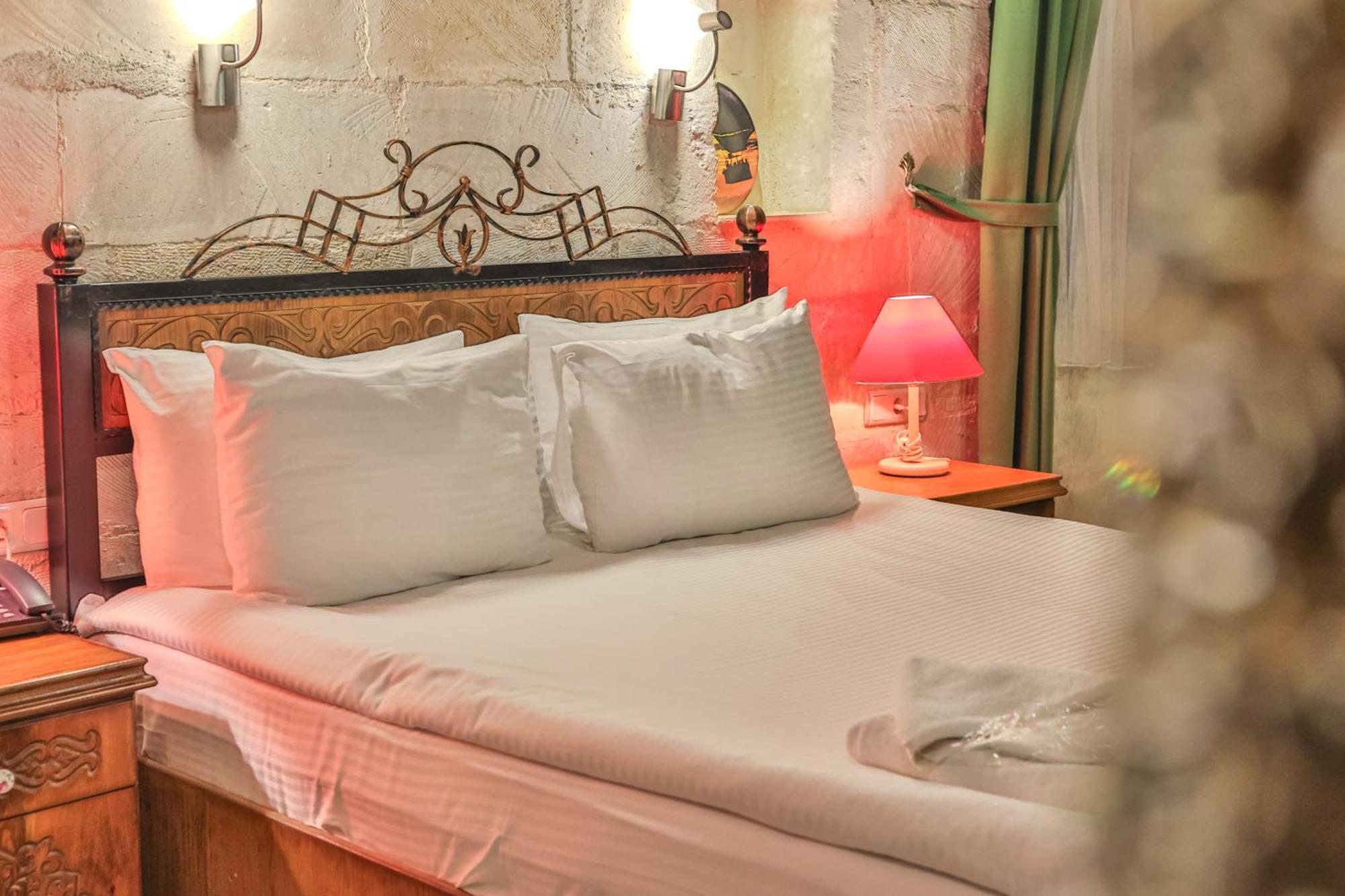 Bedrock Cave Hotel (Adults Only) Goreme Exterior photo