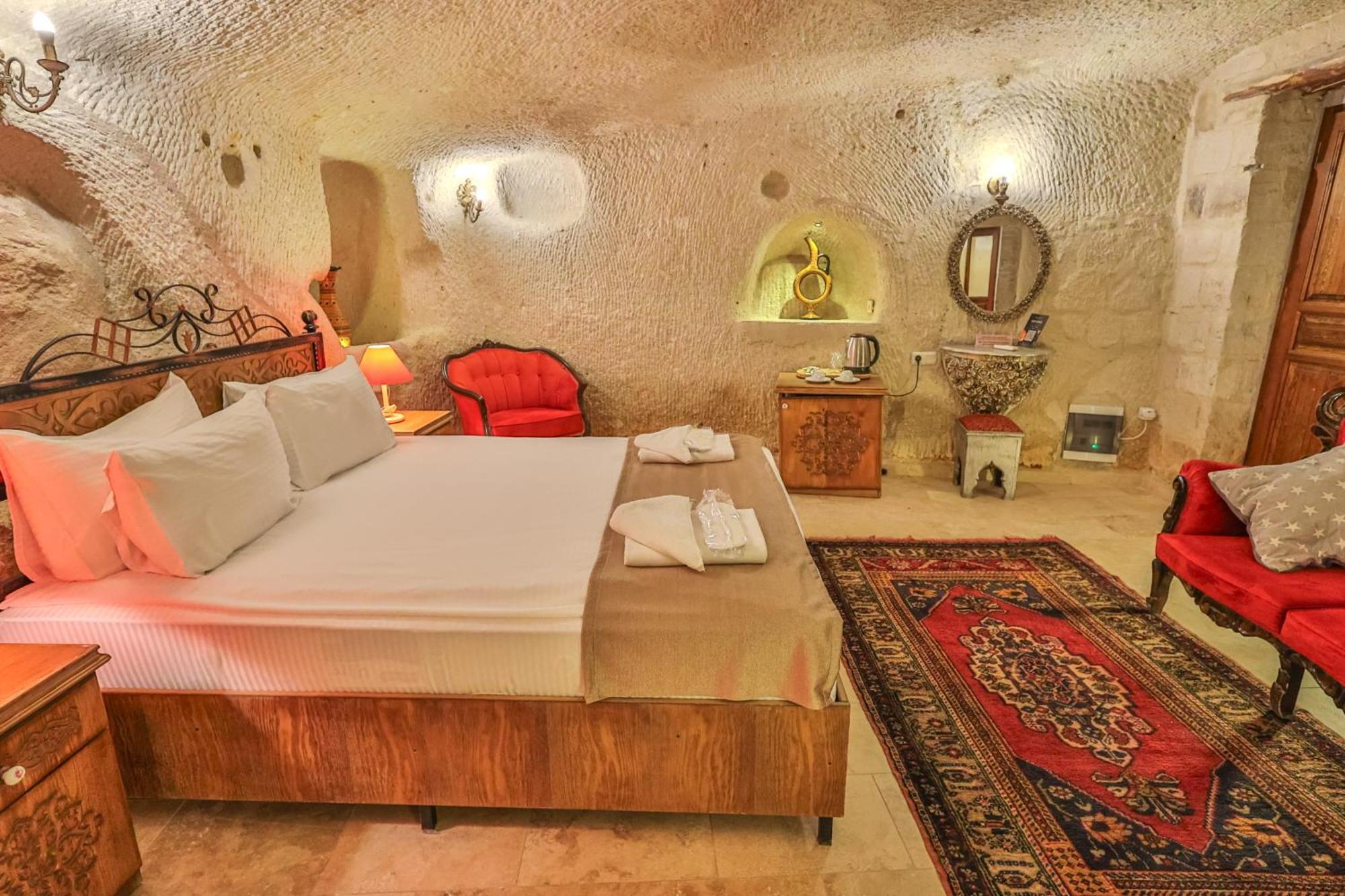 Bedrock Cave Hotel (Adults Only) Goreme Exterior photo