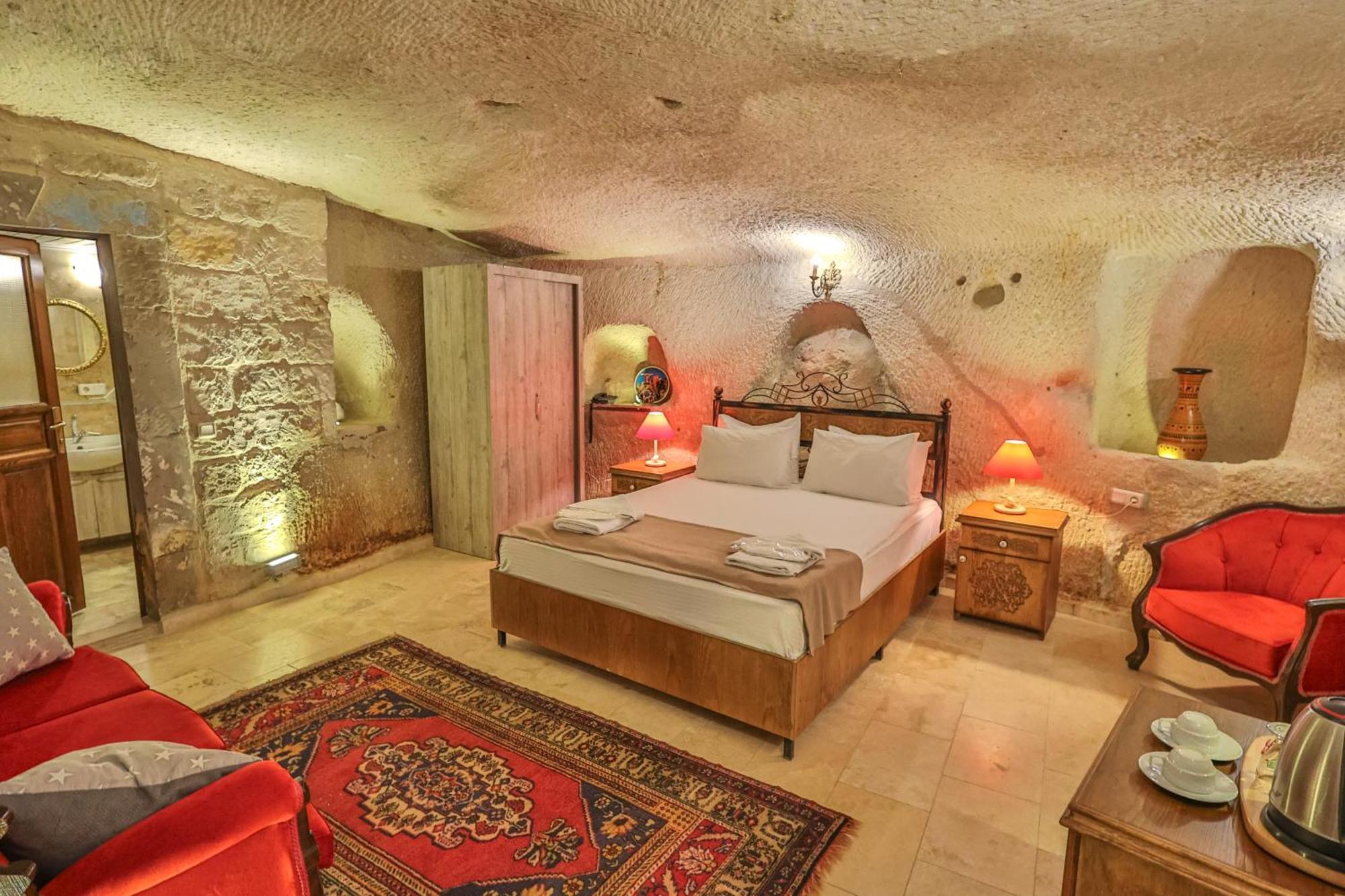 Bedrock Cave Hotel (Adults Only) Goreme Exterior photo