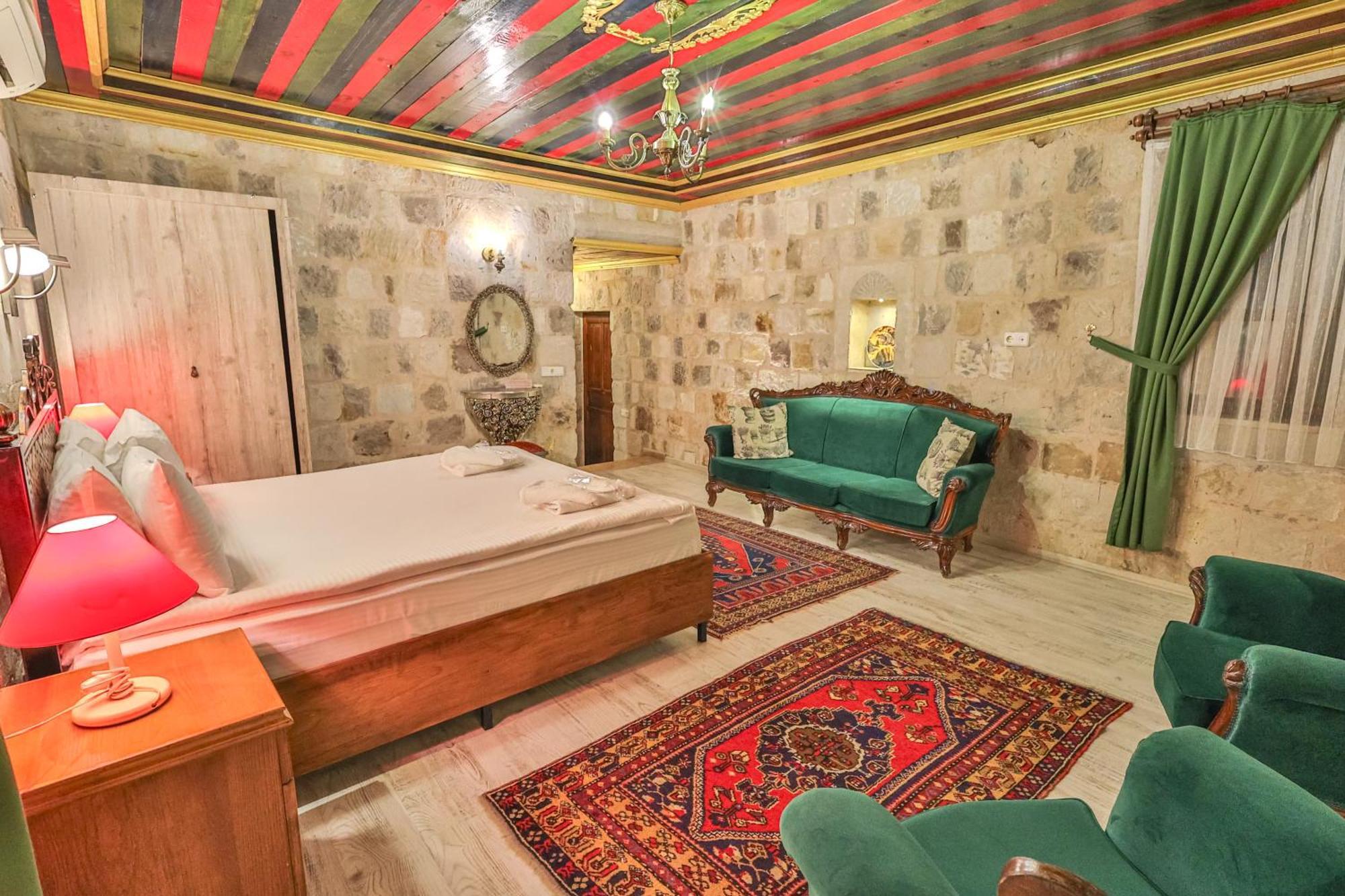 Bedrock Cave Hotel (Adults Only) Goreme Exterior photo
