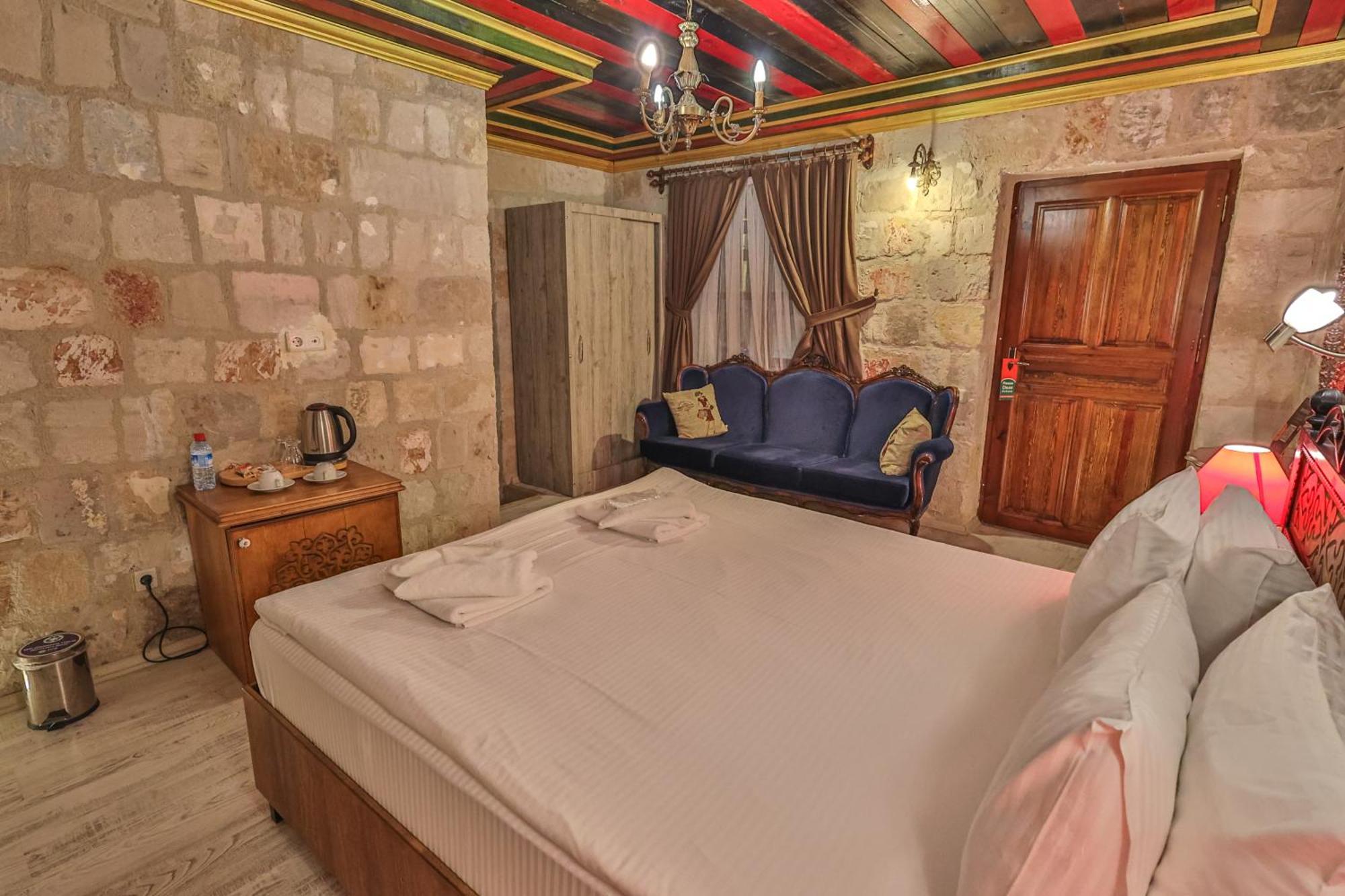 Bedrock Cave Hotel (Adults Only) Goreme Exterior photo