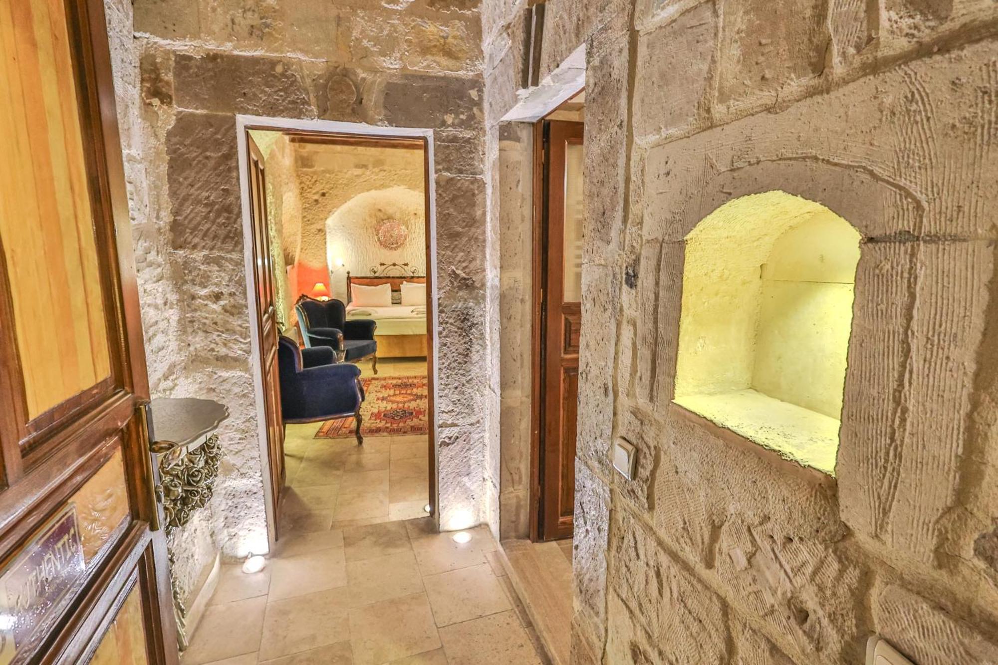 Bedrock Cave Hotel (Adults Only) Goreme Exterior photo