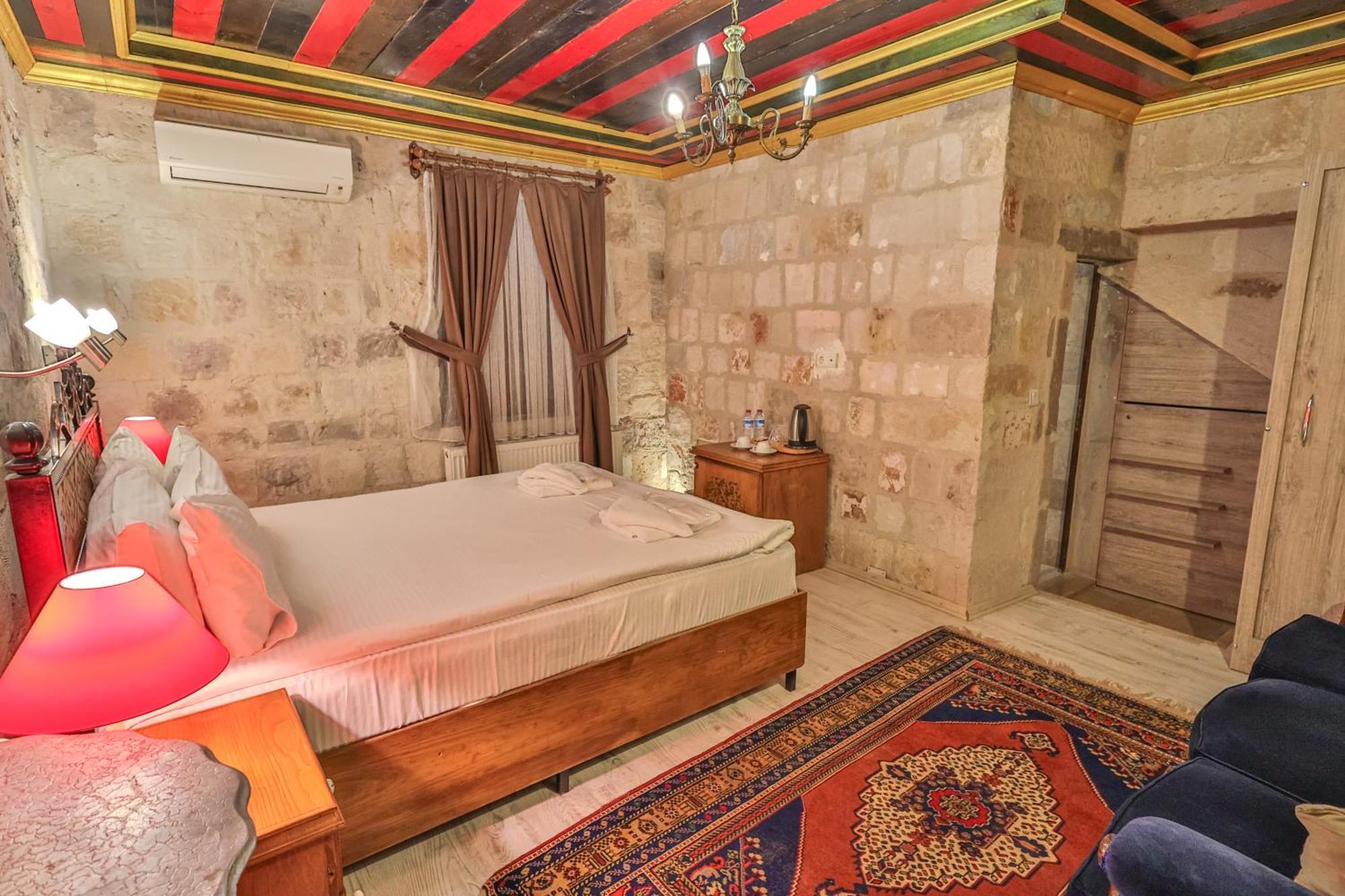 Bedrock Cave Hotel (Adults Only) Goreme Exterior photo