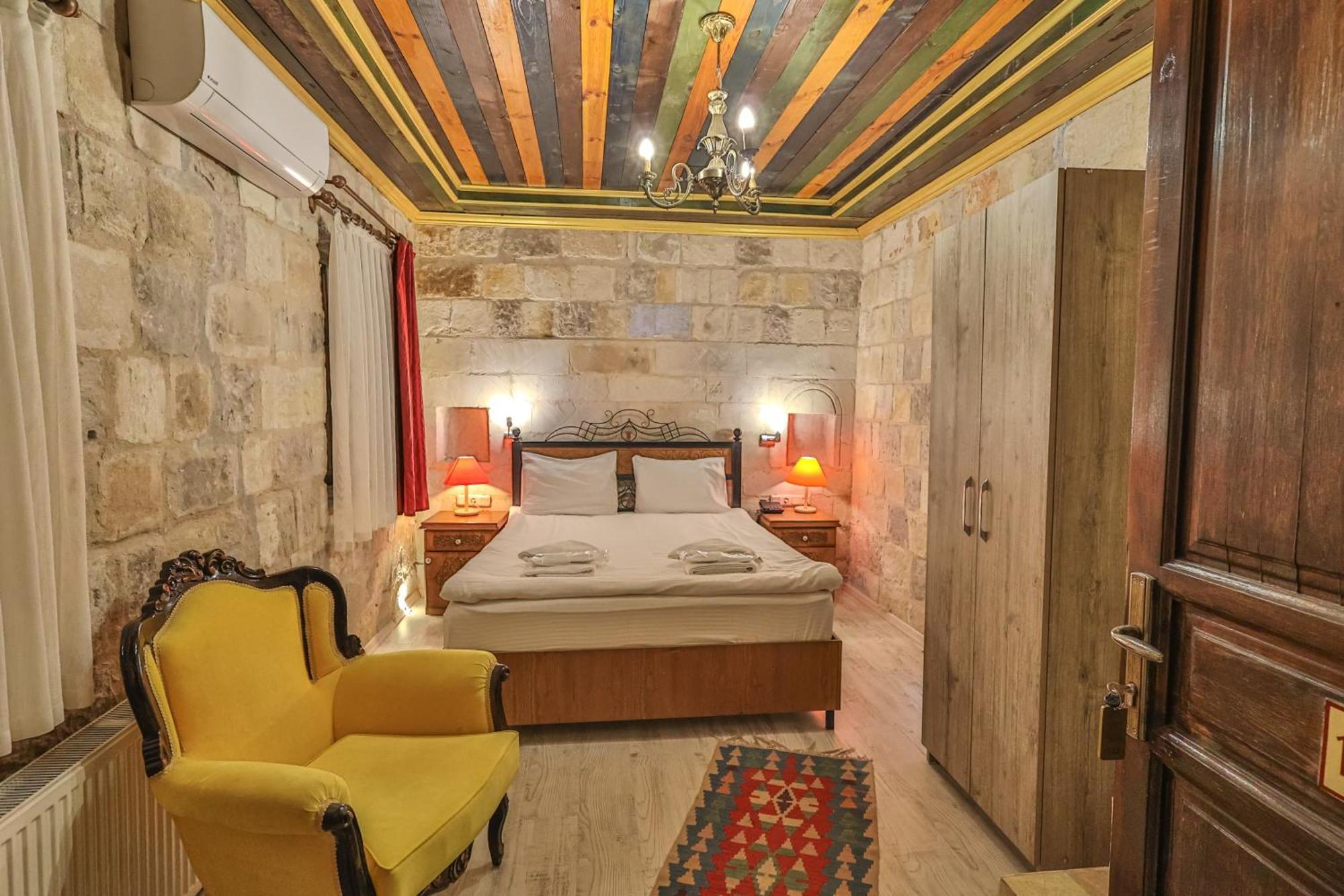 Bedrock Cave Hotel (Adults Only) Goreme Exterior photo