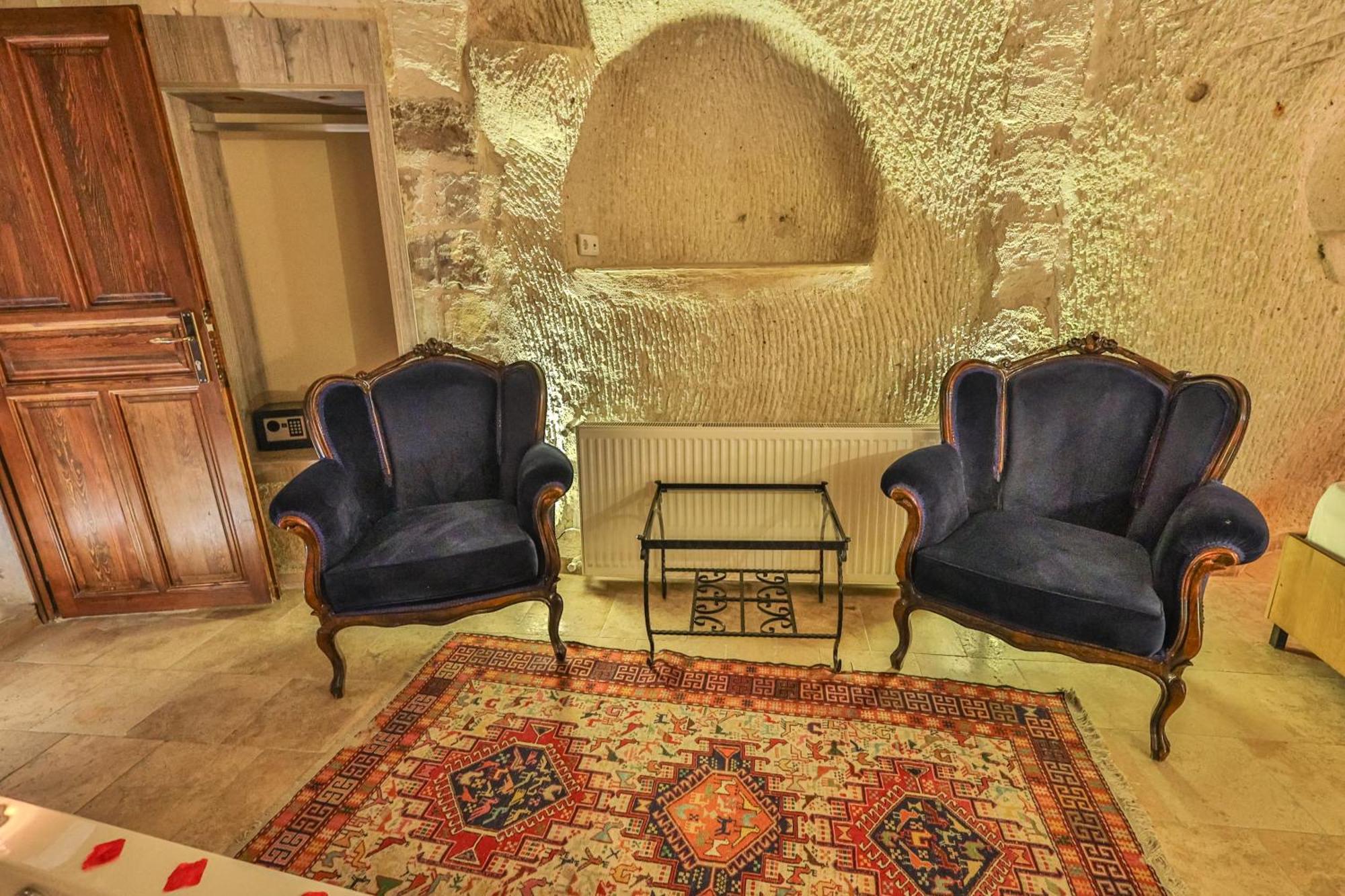 Bedrock Cave Hotel (Adults Only) Goreme Exterior photo