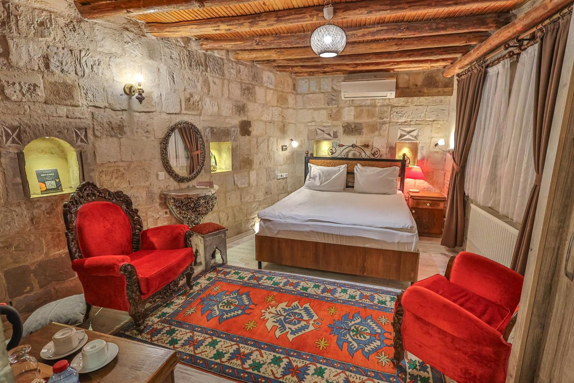 Bedrock Cave Hotel (Adults Only) Goreme Exterior photo