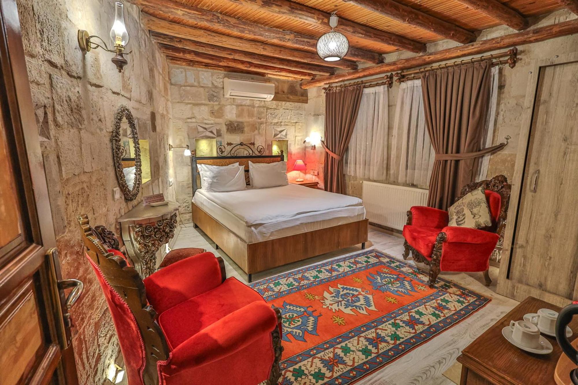 Bedrock Cave Hotel (Adults Only) Goreme Exterior photo