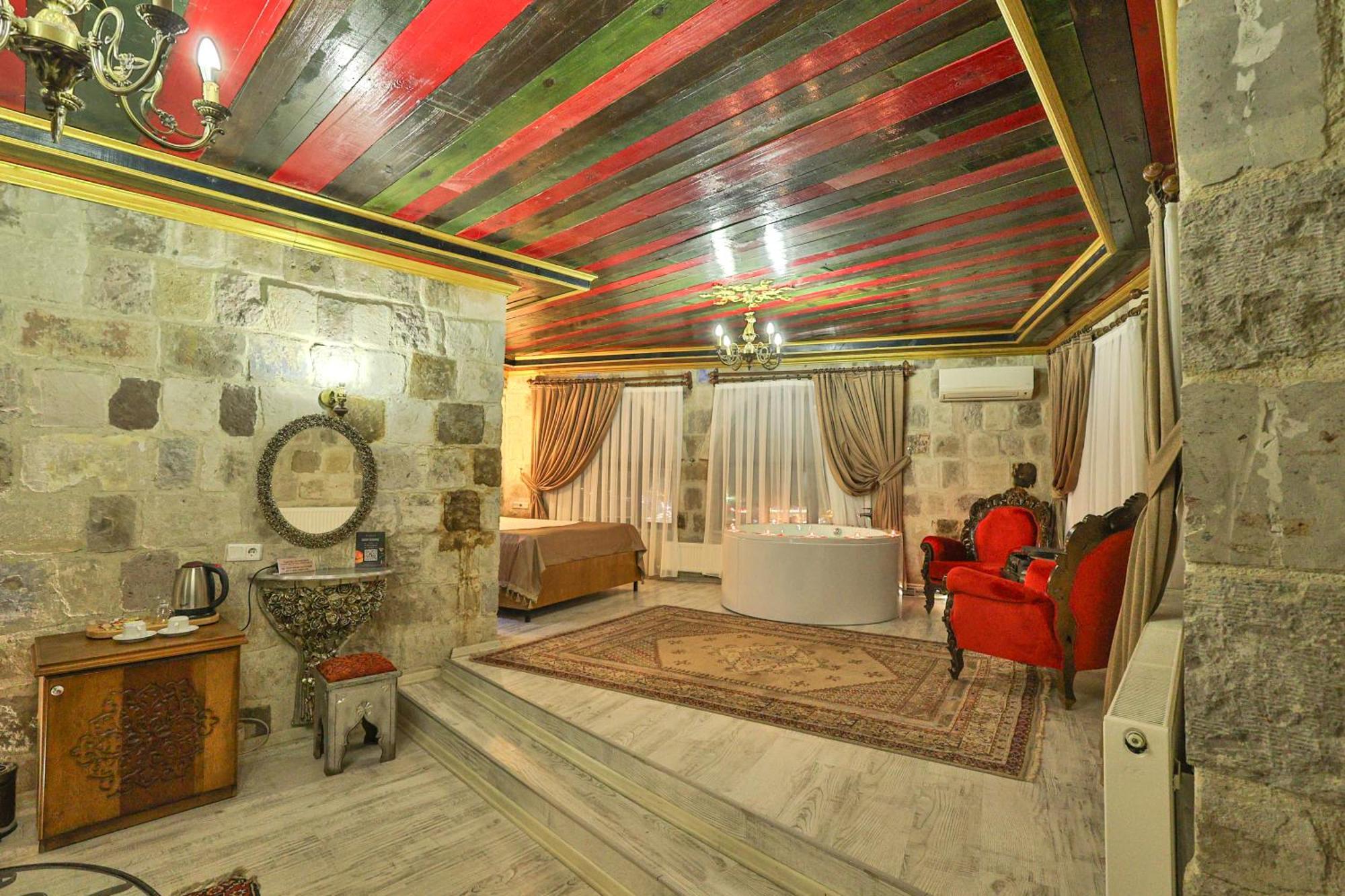 Bedrock Cave Hotel (Adults Only) Goreme Exterior photo